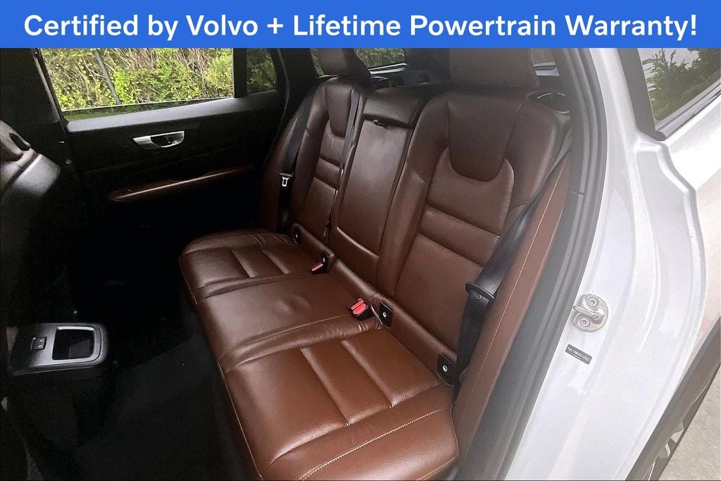 2025 Volvo V60 Cross Country B5 Plus