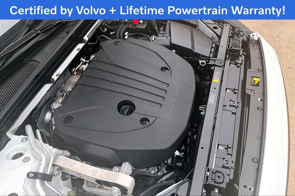 2025 Volvo V60 Cross Country B5 Plus