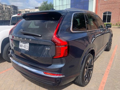 2025 Volvo XC90 B5 Core 2025.5