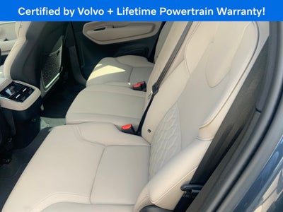 2025 Volvo XC90 B5 Core 2025.5