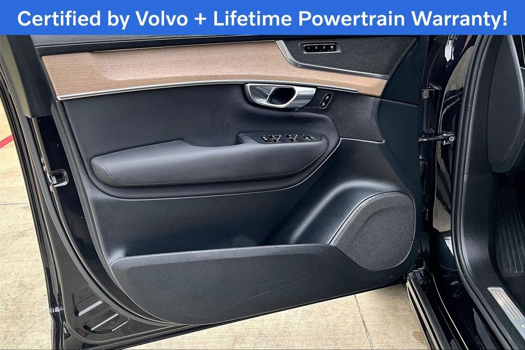 2025 Volvo XC90 B5 Plus 2025.5