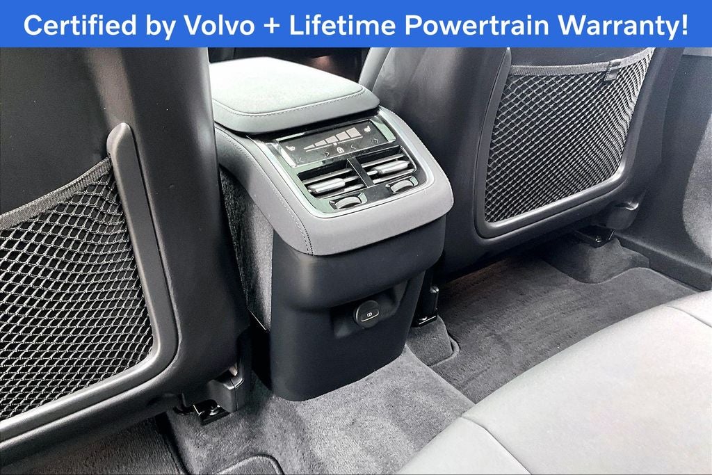 2025 Volvo XC90 B5 Plus 2025.5