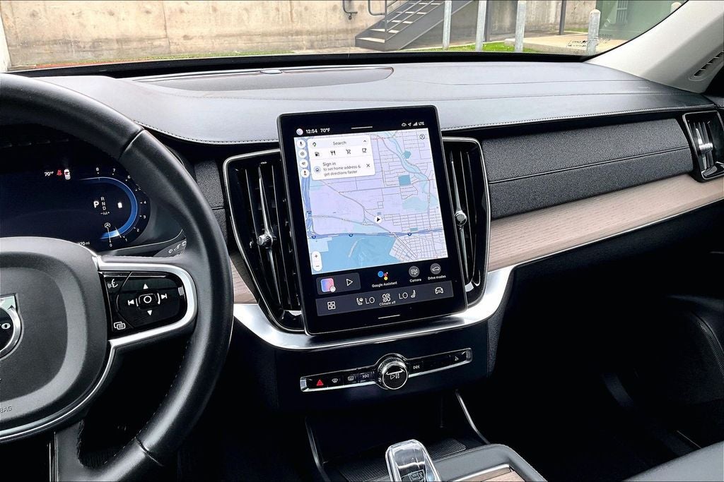 2025 Volvo XC90 B5 Plus 2025.5