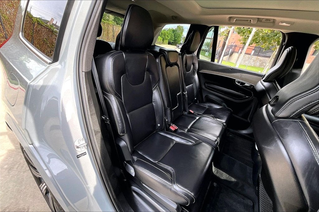 2025 Volvo XC90 B5 Ultra 7-Seater