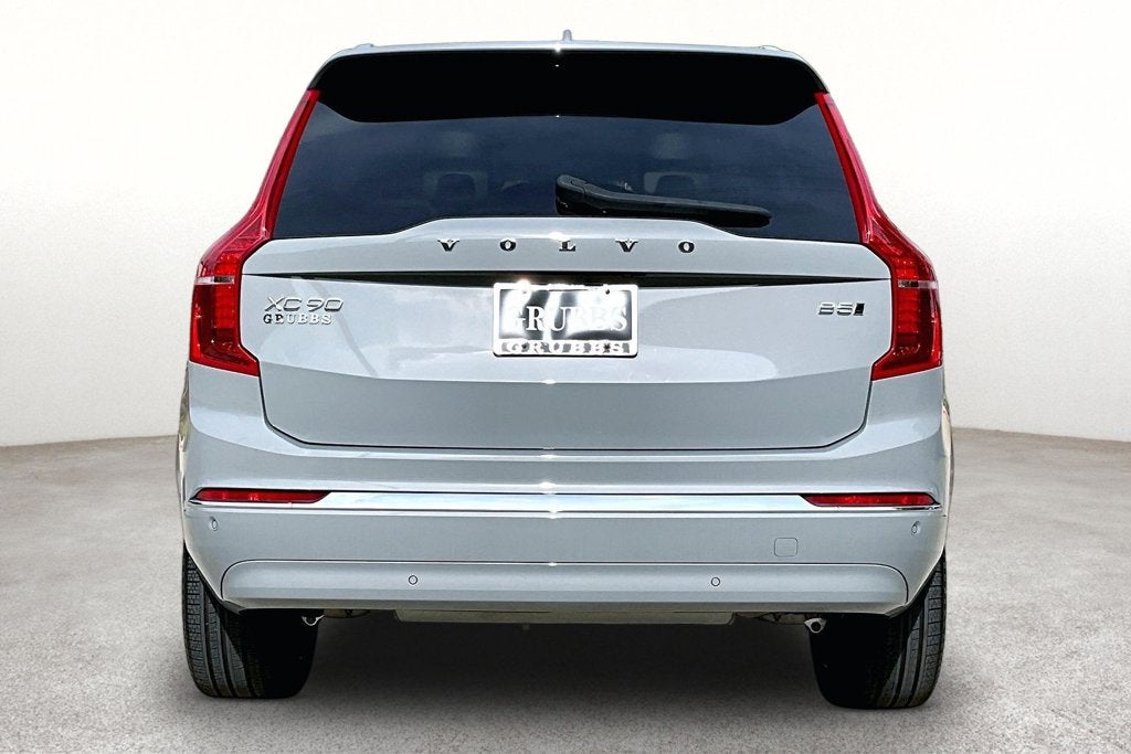 2025 Volvo XC90 B5 Ultra 7-Seater