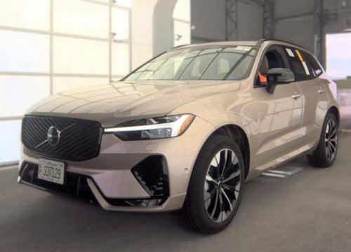 2026 Volvo XC60 B5 Plus