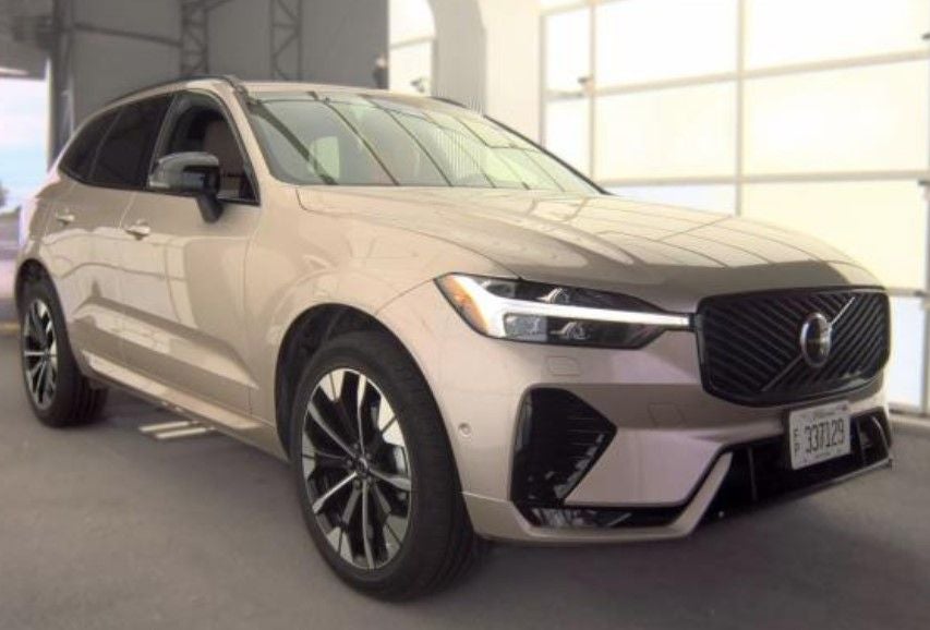 2026 Volvo XC60 B5 Plus