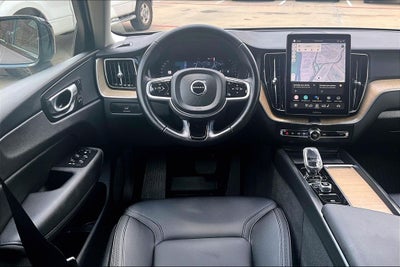 2026 Volvo XC60 B5 Plus
