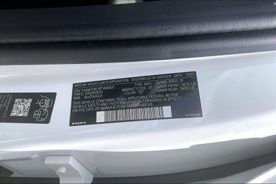 2026 Volvo XC60 B5 Plus