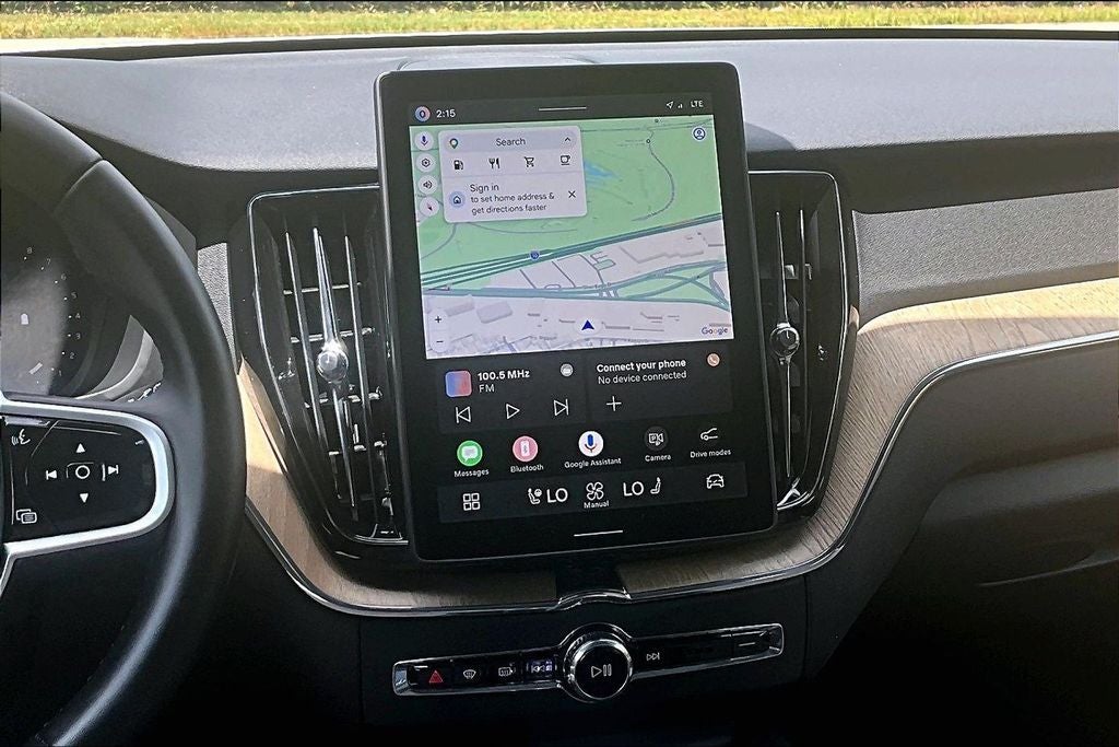 2026 Volvo XC60 B5 Plus