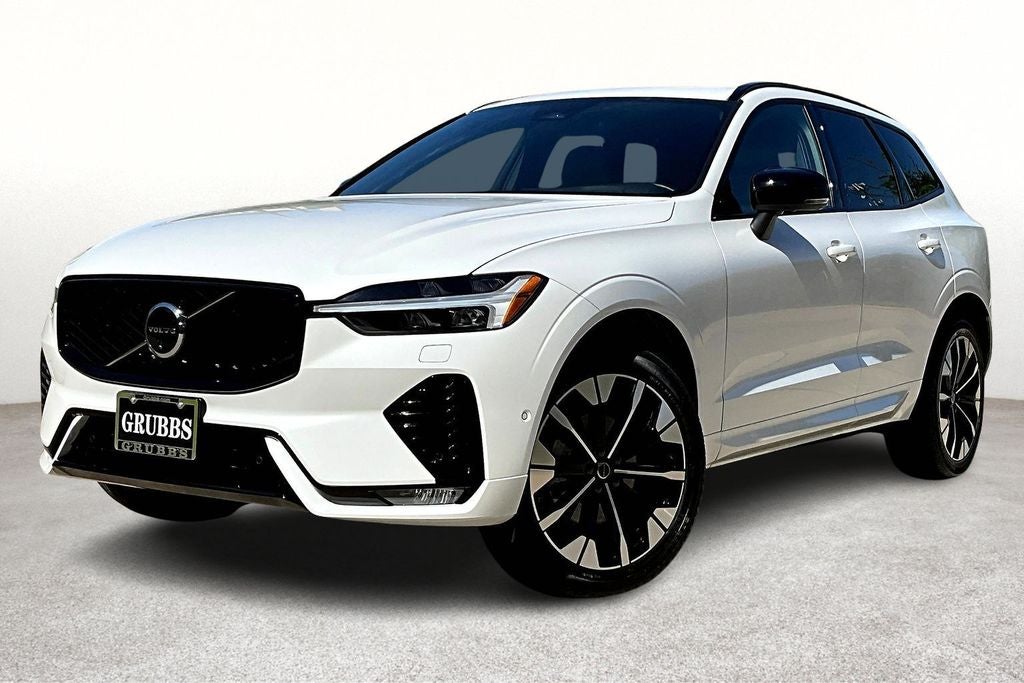 2026 Volvo XC60 B5 Plus