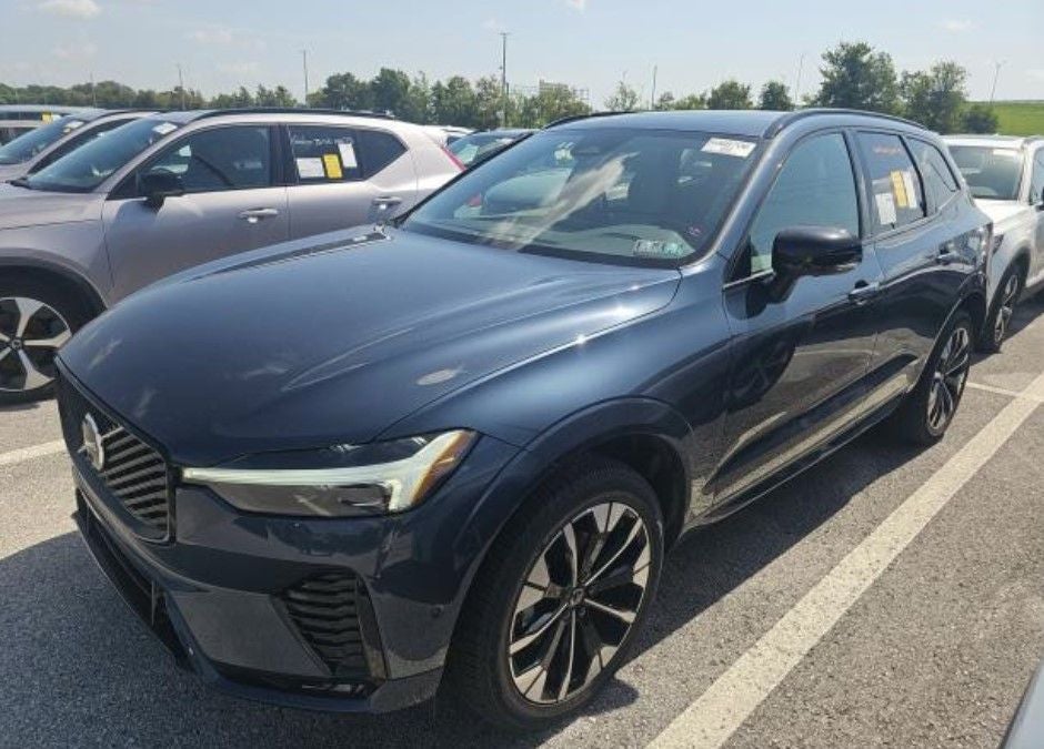 2026 Volvo XC60 B5 Plus