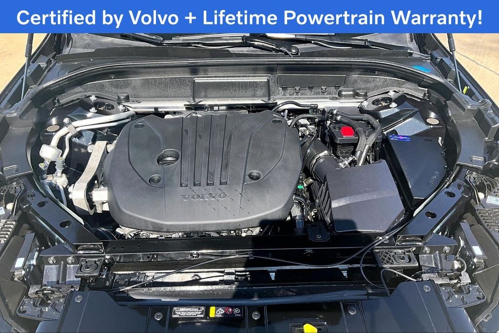 2025 Volvo XC60 B5 Core