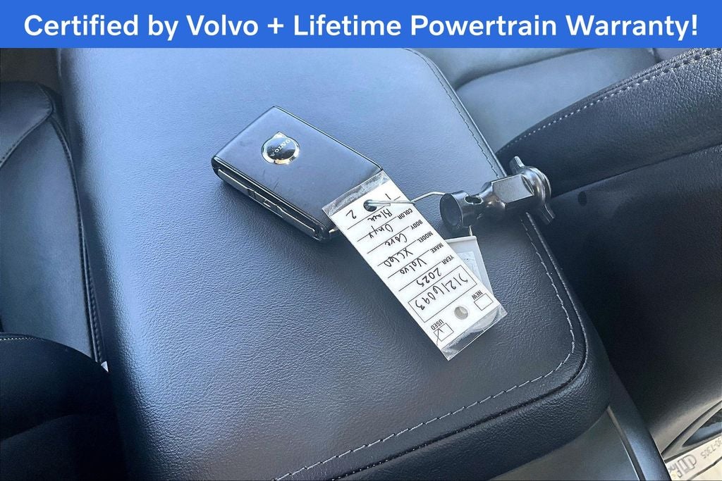 2025 Volvo XC60 B5 Core