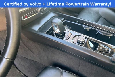 2025 Volvo XC60 B5 Core