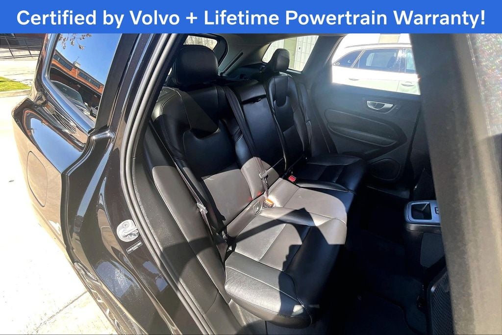 2025 Volvo XC60 B5 Core