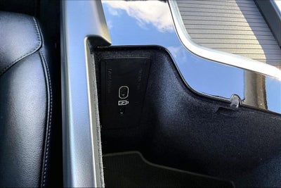 2025 Volvo XC60 B5 Core