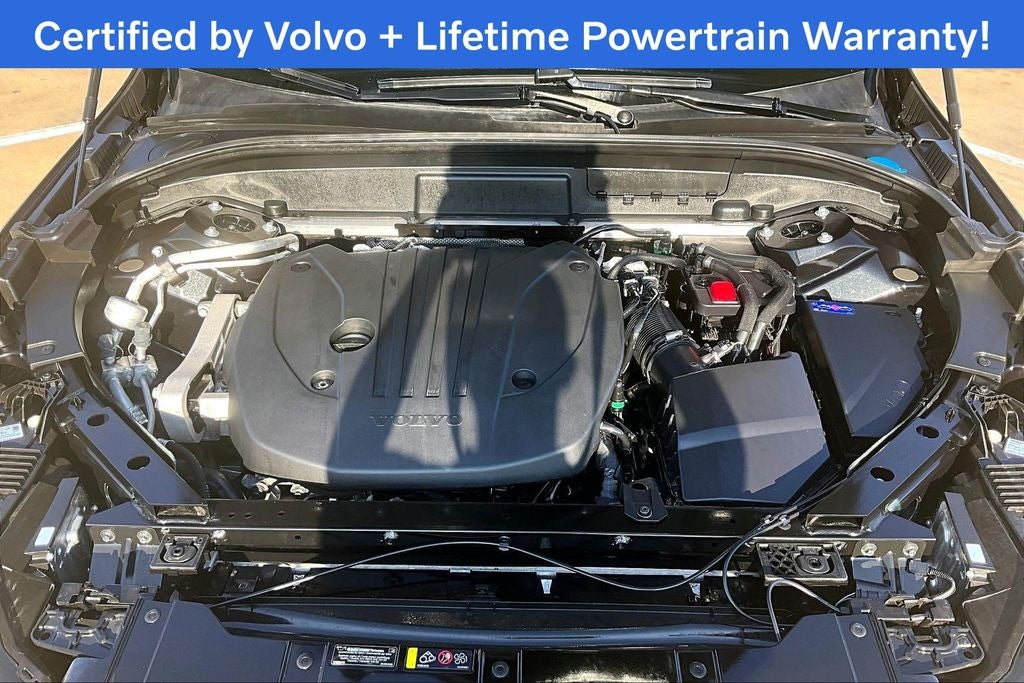 2025 Volvo XC60 B5 Core