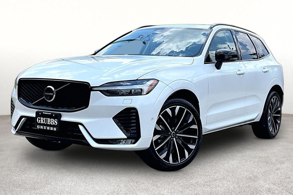 2026 Volvo XC60 B5 Ultra