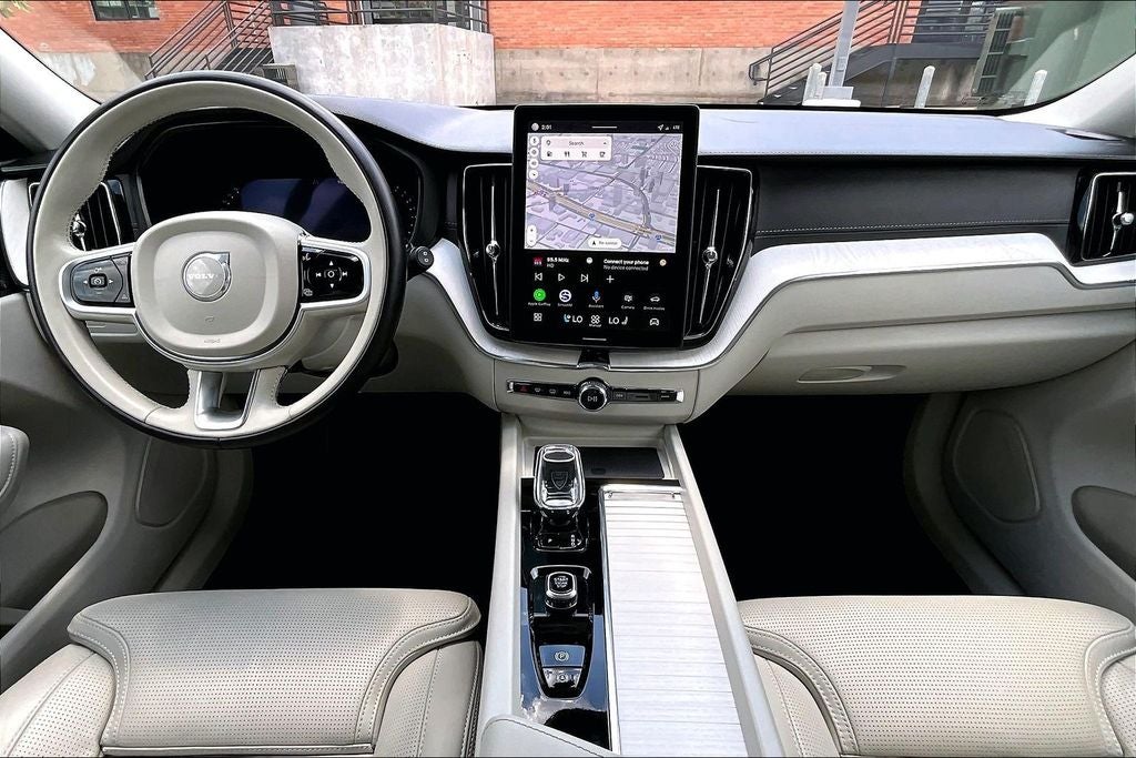 2026 Volvo XC60 B5 Ultra