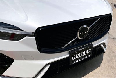 2026 Volvo XC60 B5 Ultra