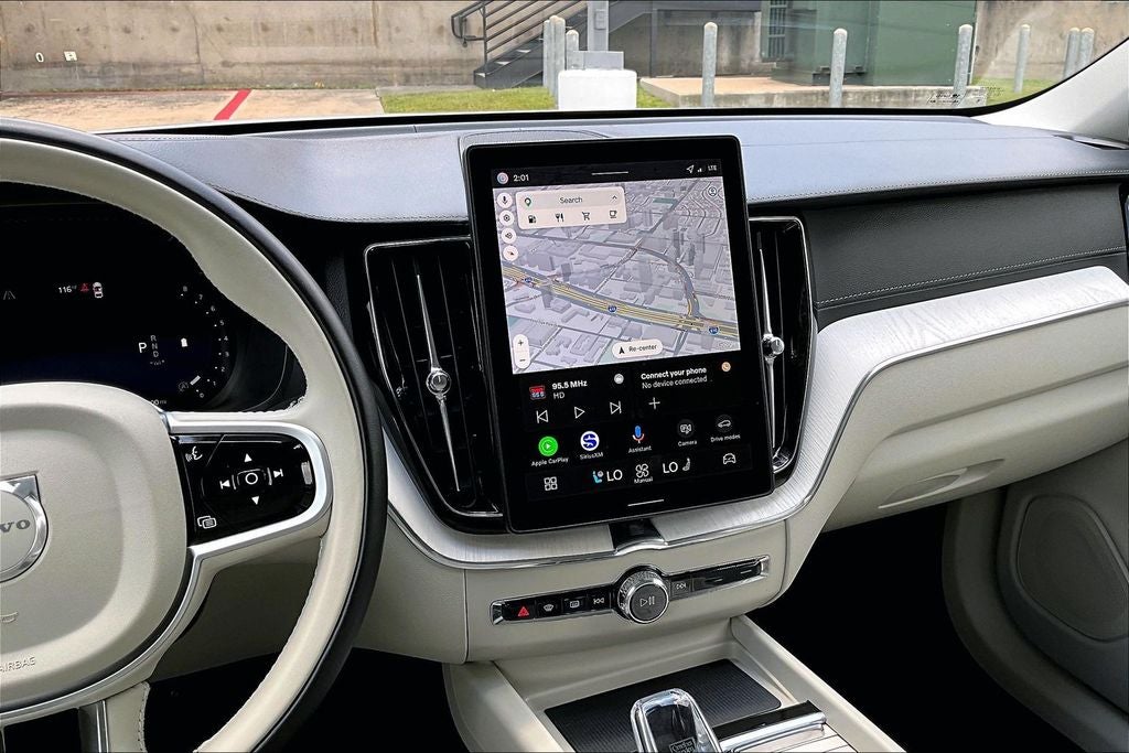 2026 Volvo XC60 B5 Ultra