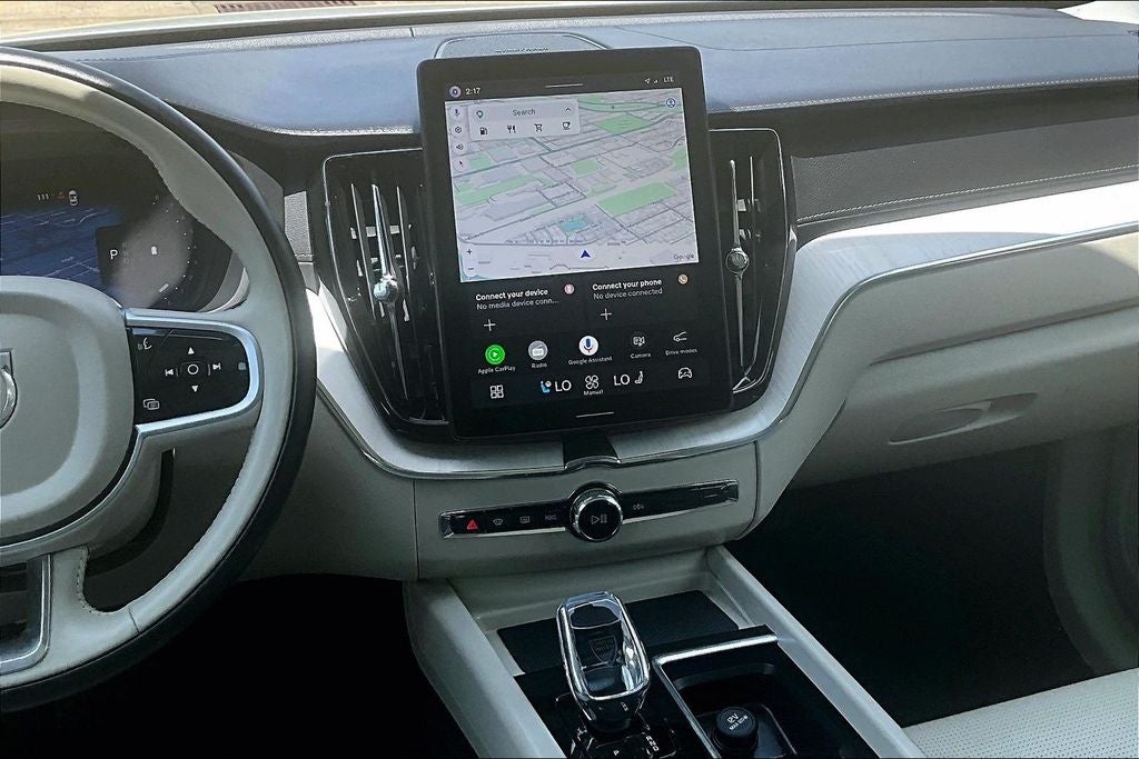 2026 Volvo XC60 B5 Ultra
